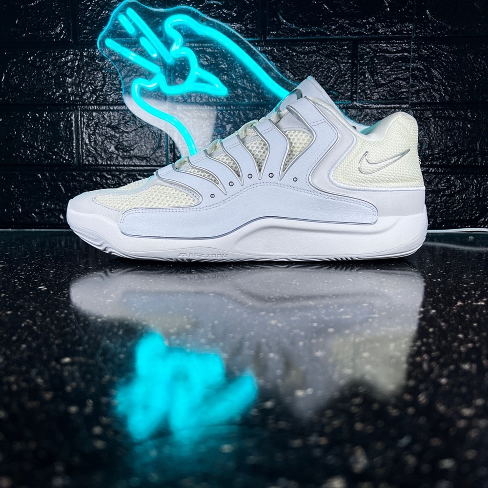 Nike KD18 'Soft Pearl' Pure Platinum Men's Basketball Shoes Wolf Grey - 13